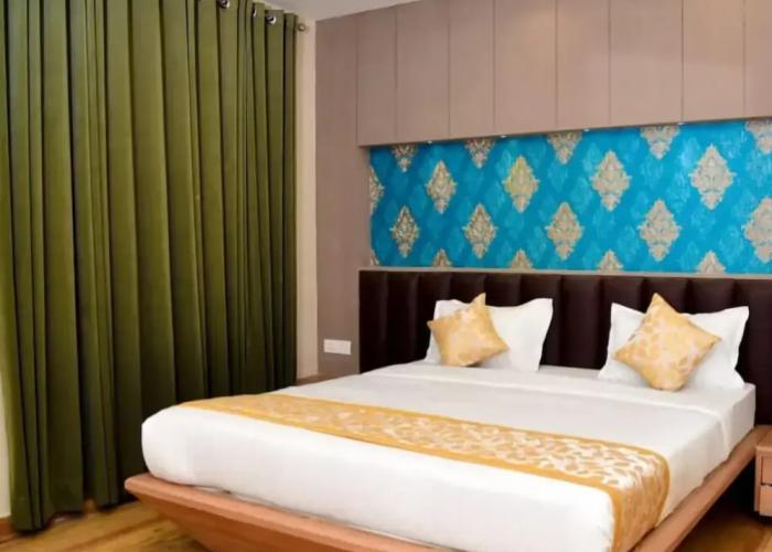 Hotel Olive Crown