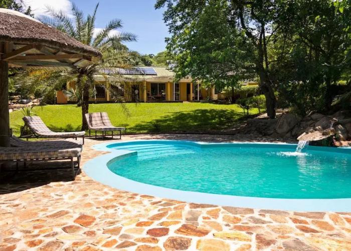 Safari Beach Lodge