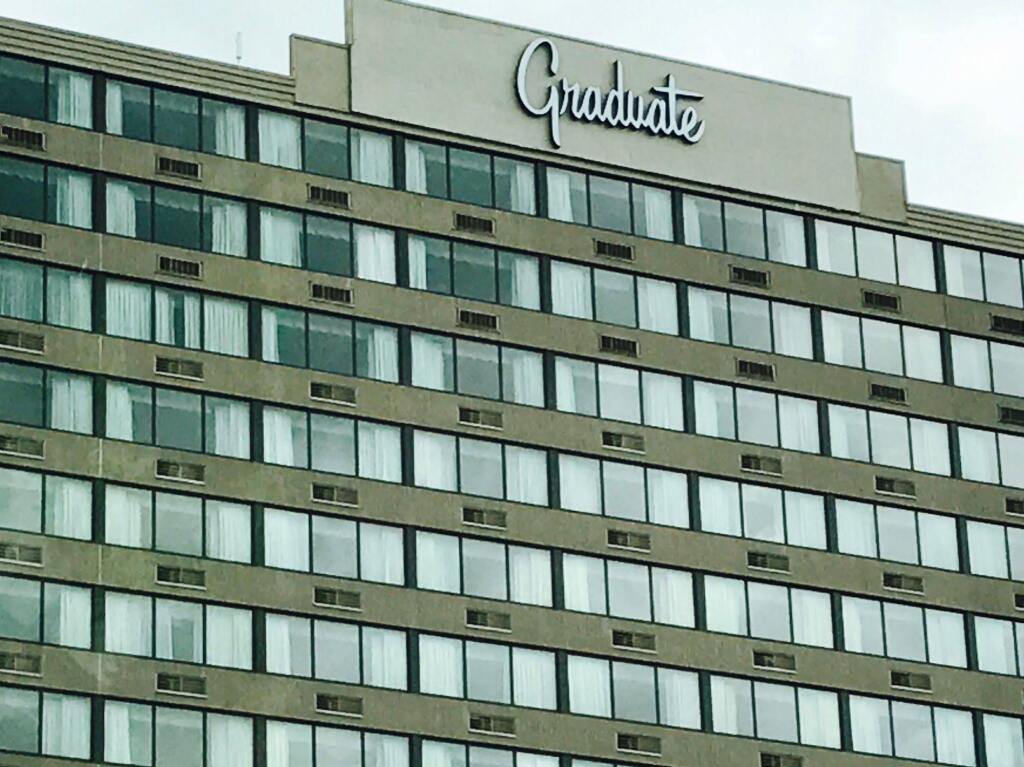 Graduate by Hilton Lincoln Hotel