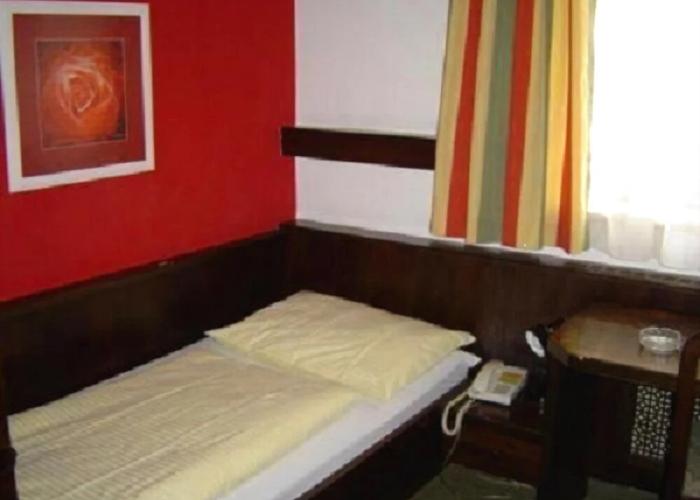 Hotel Lokomotive