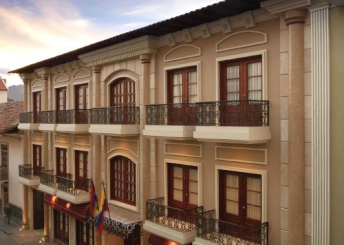 Grand Victoria Boutique Hotel