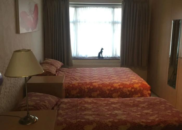 Edgware Bed and Breakfast