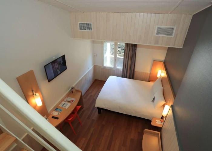 ibis Aurillac