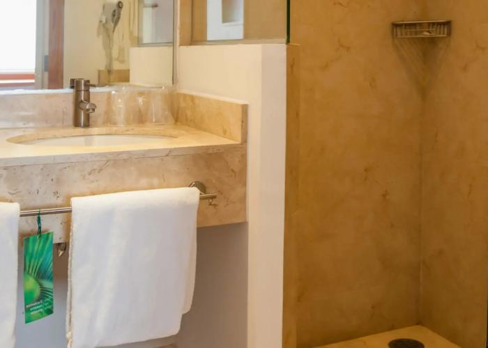 One Monclova Hotel