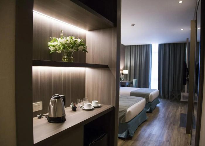 Hotel Land Plaza La Plata