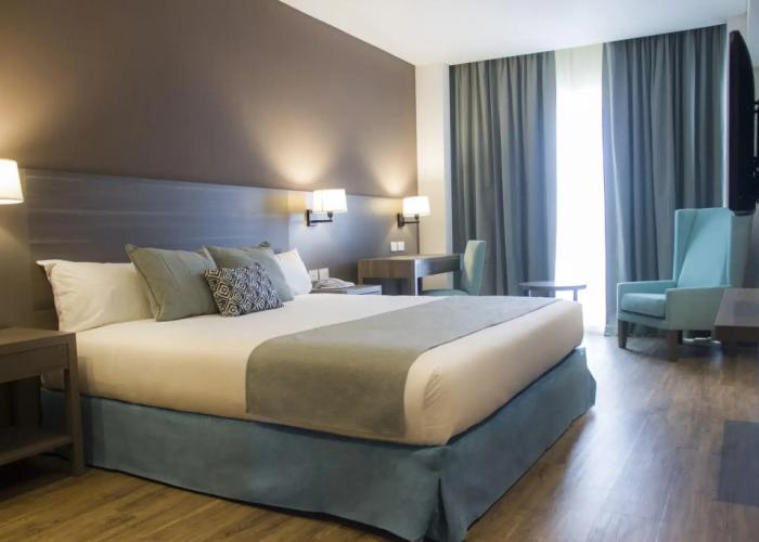 Hotel Land Plaza La Plata