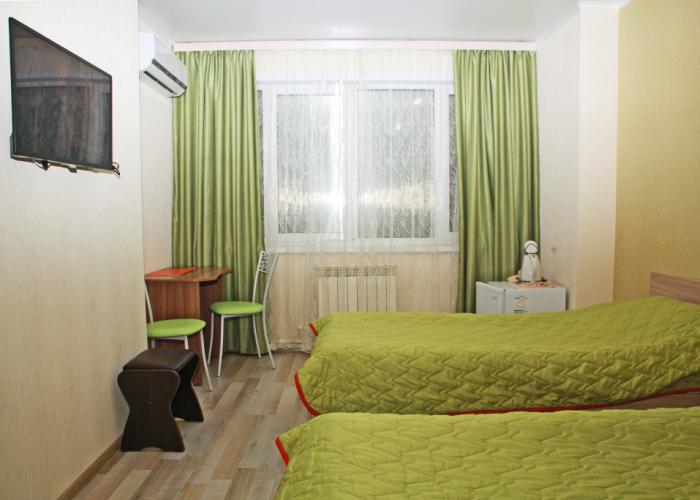 Uyut  Hotel