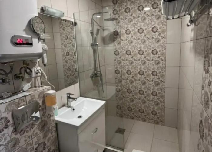 Globus-L Hotel