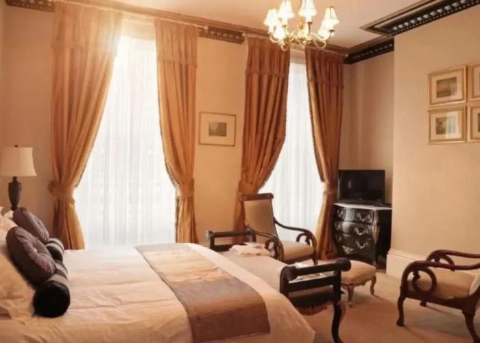 The Georgian Town House Hotel