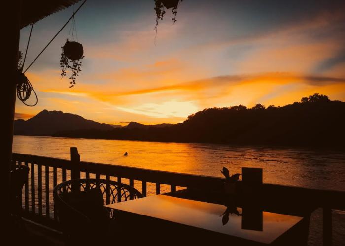 Ock Pop Tok Mekong Villa