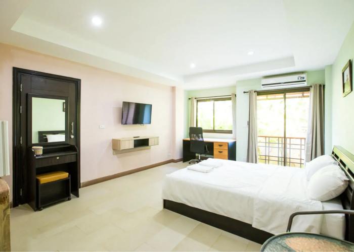 Banlanna Services Apartment