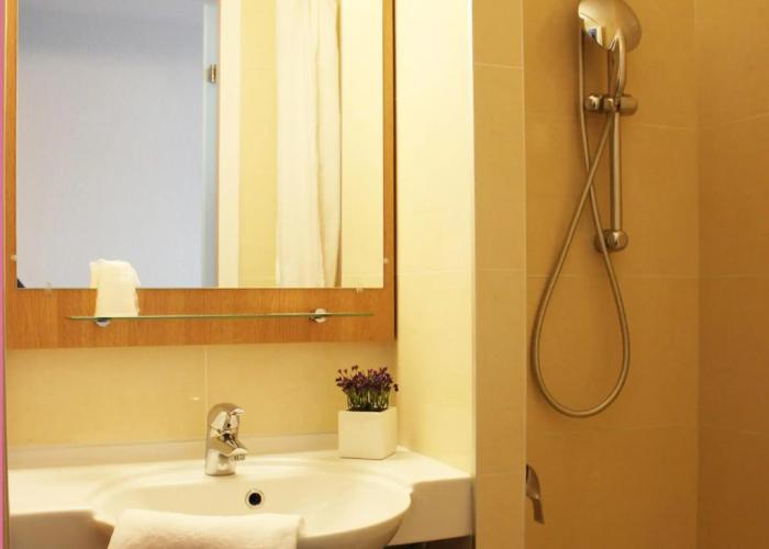 B&B HOTEL La Rochelle Centre