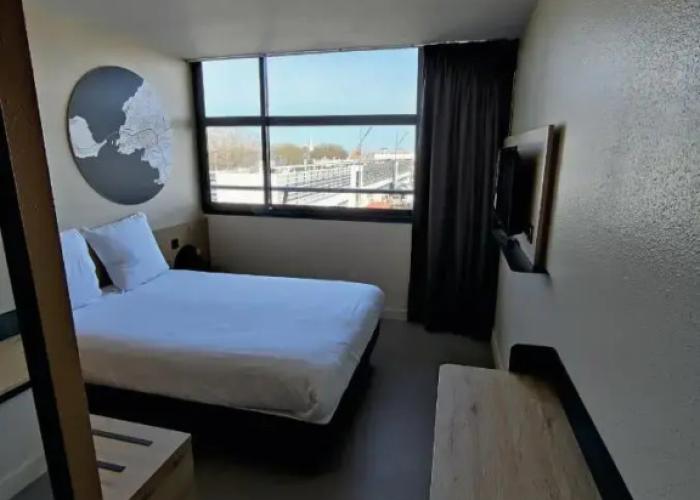 B&B HOTEL La Rochelle Centre les Minimes