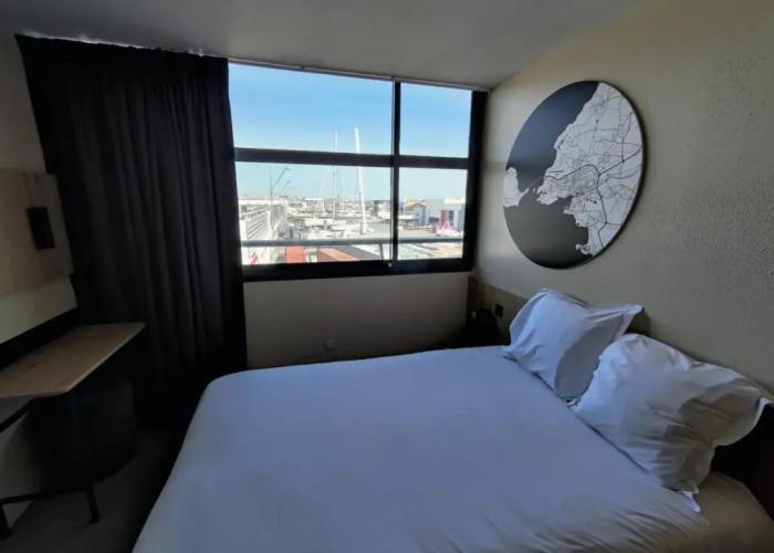 B&B HOTEL La Rochelle Centre les Minimes