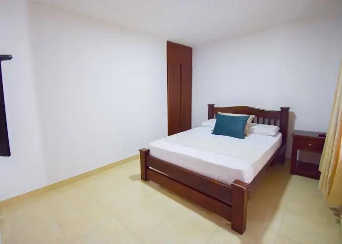 Hotel Toledo Plaza
