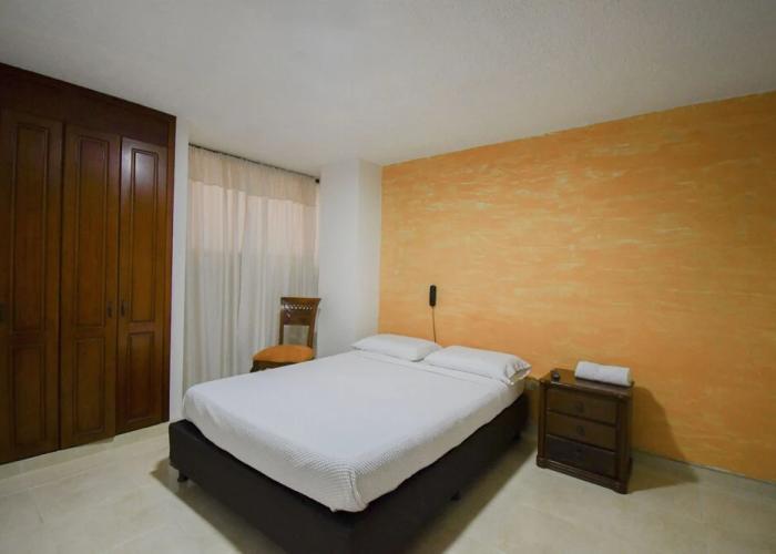 Hotel Toledo Plaza