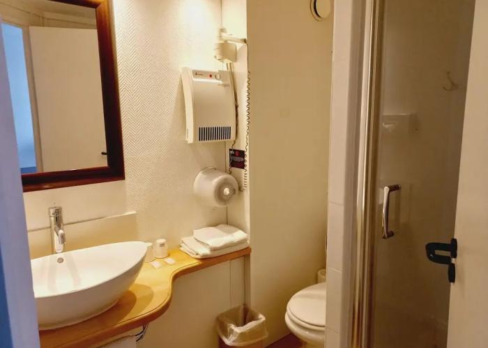 BRIT HOTEL LORIENT Le Kerotel