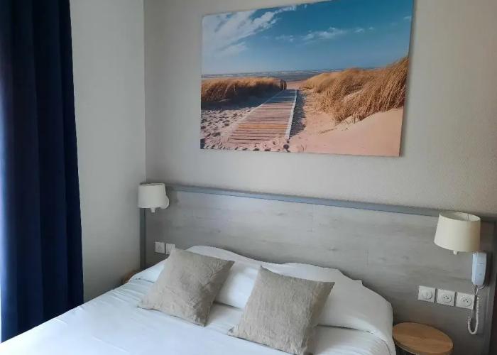 Rex Hotel