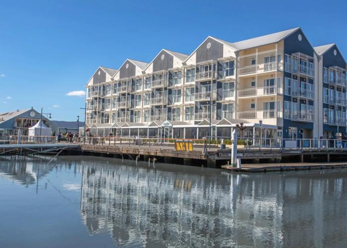 Peppers Seaport Hotel