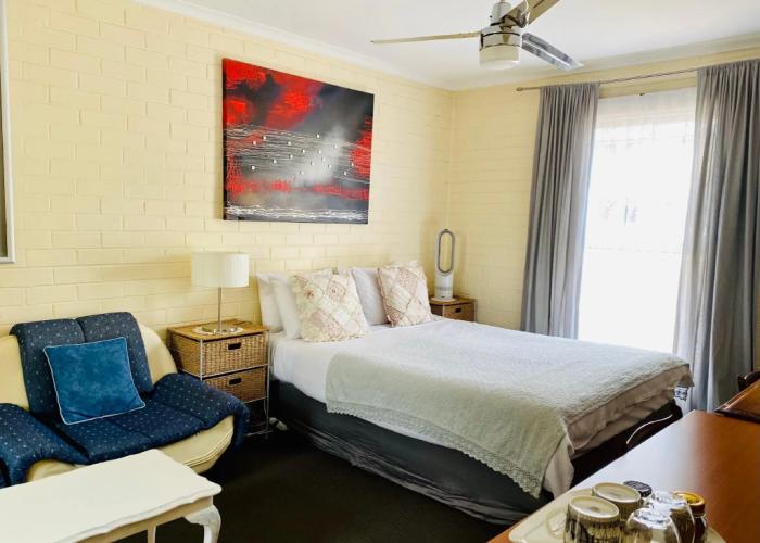 The Mews Motel