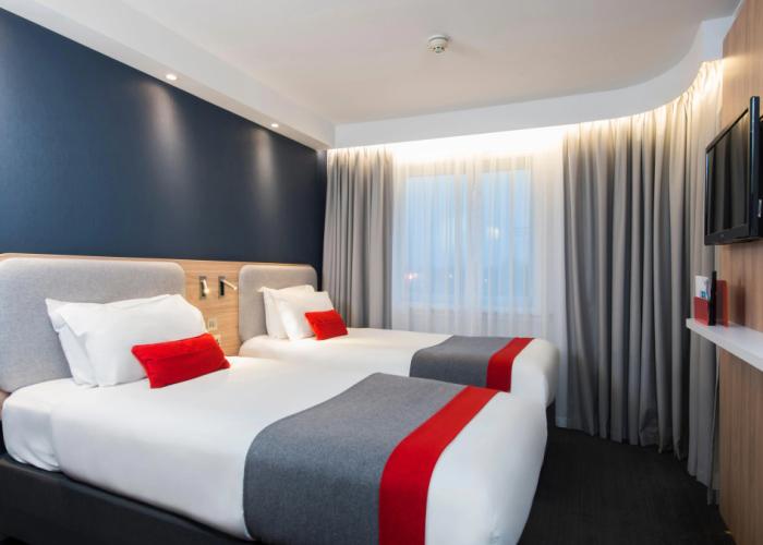 Holiday Inn Express London Luton Airport by IHG