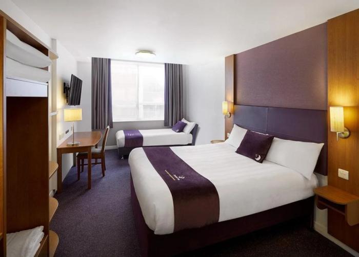 Premier Inn Luton Airport