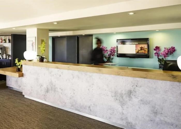 ibis London Luton Airport