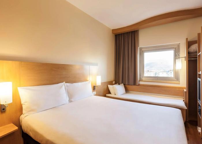 ibis London Luton Airport