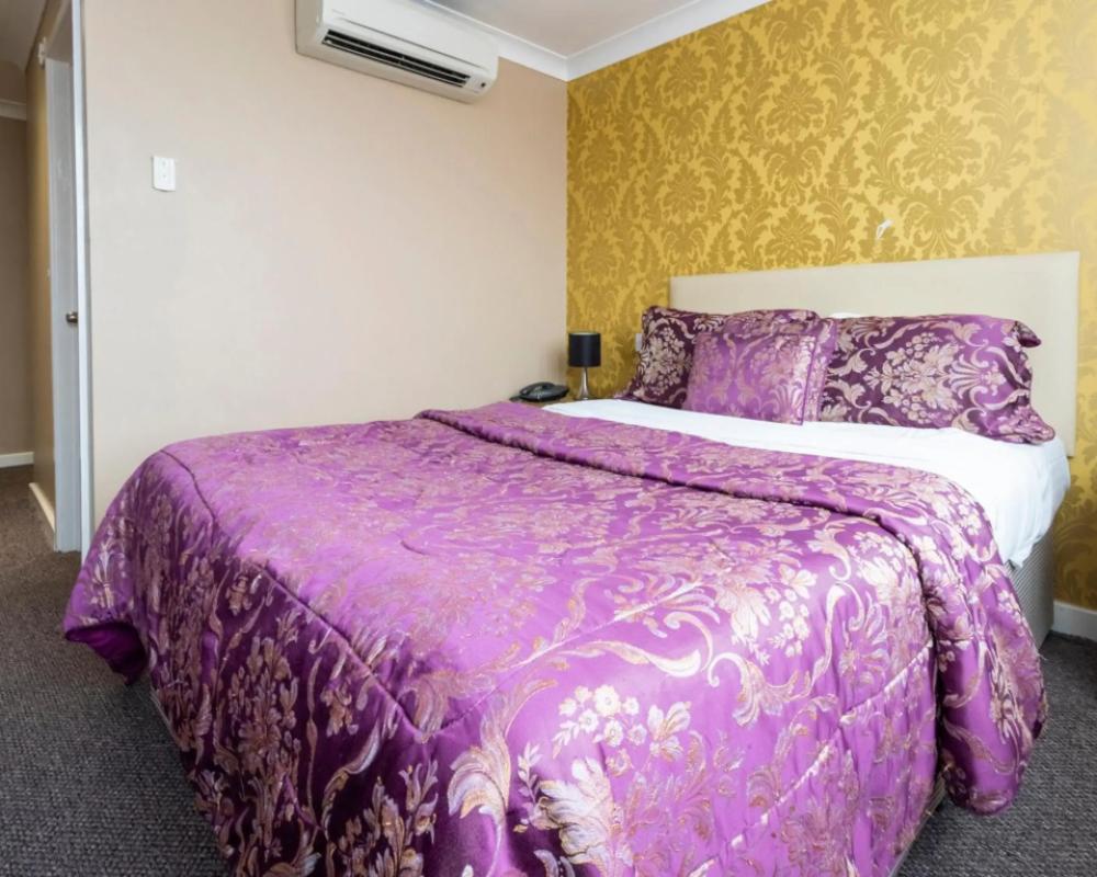 фото Stuart Hotel