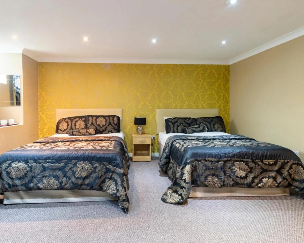 фото Stuart Hotel