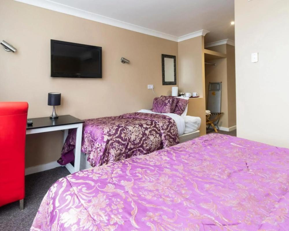 фото Stuart Hotel