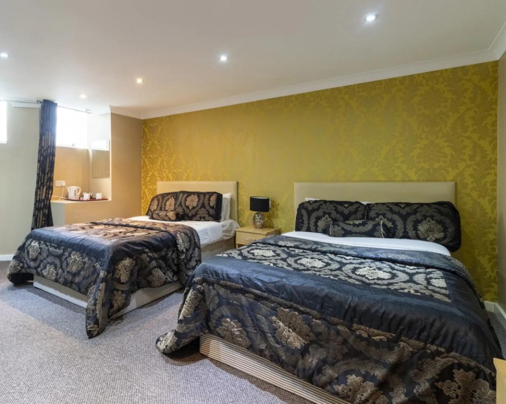 фото Stuart Hotel