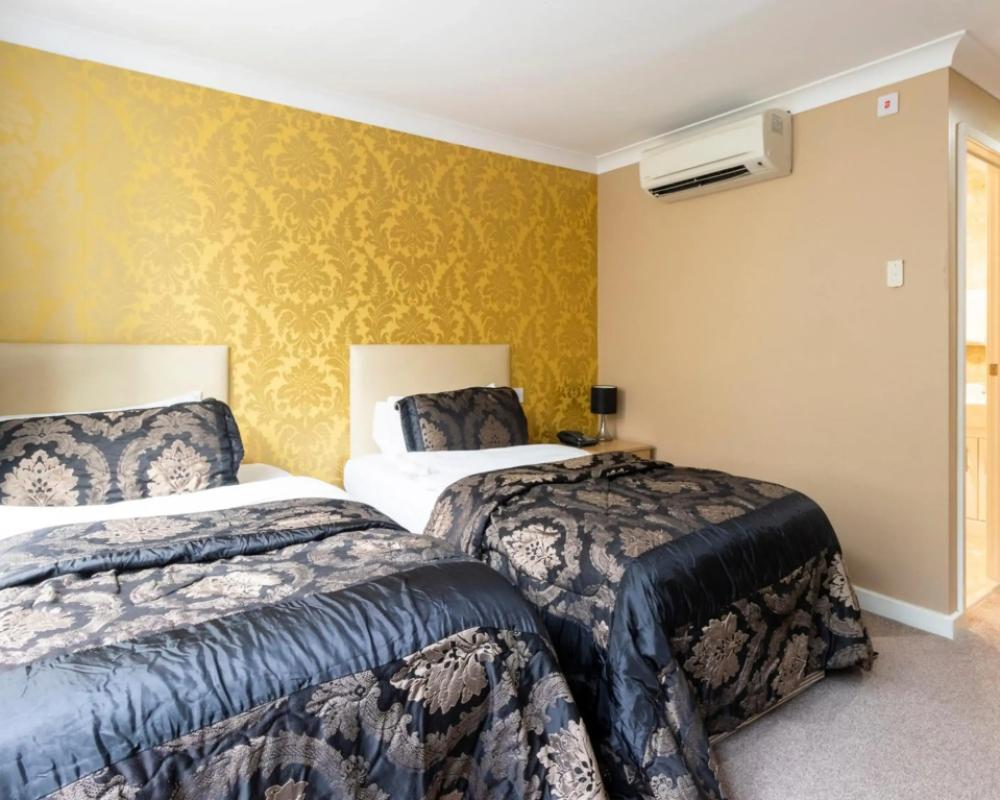 фото Stuart Hotel