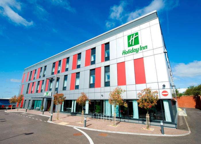 Holiday Inn London - Luton Airport by IHG