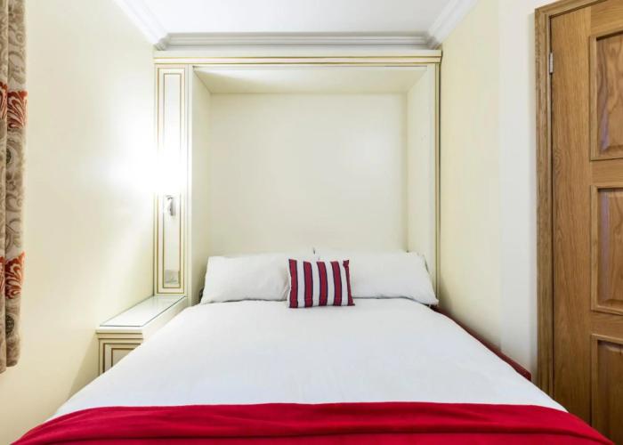 Linton Hotel