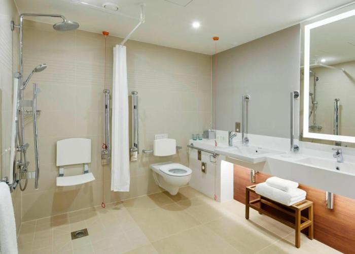 Courtyard by Marriott Luton Airport