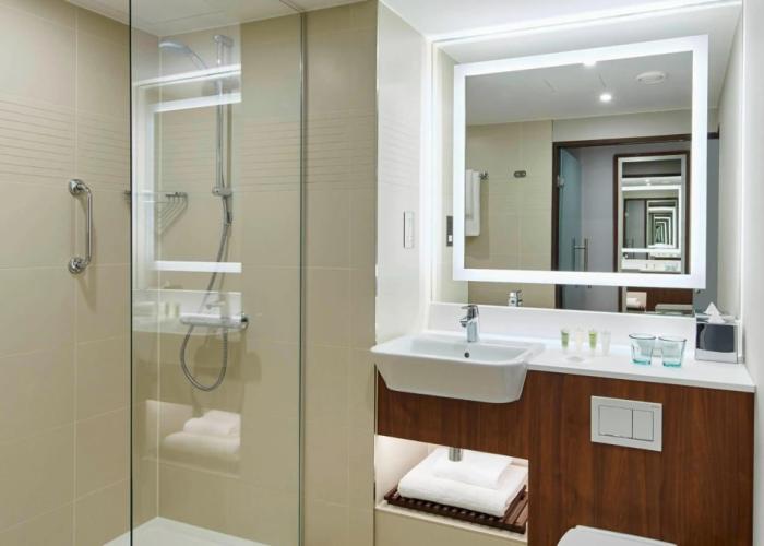 Courtyard by Marriott Luton Airport