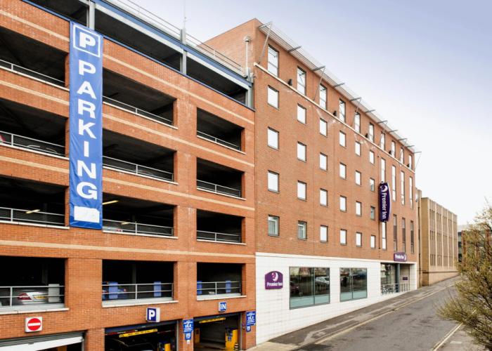 Premier Inn Luton Town Centre