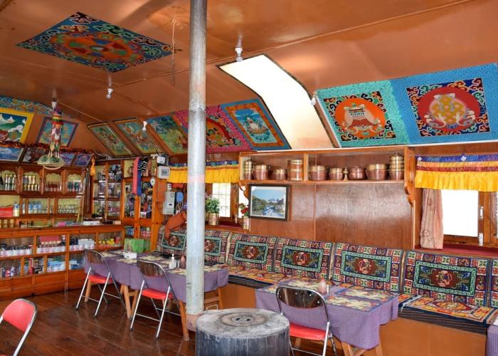 Machermo Lodge & Bakery