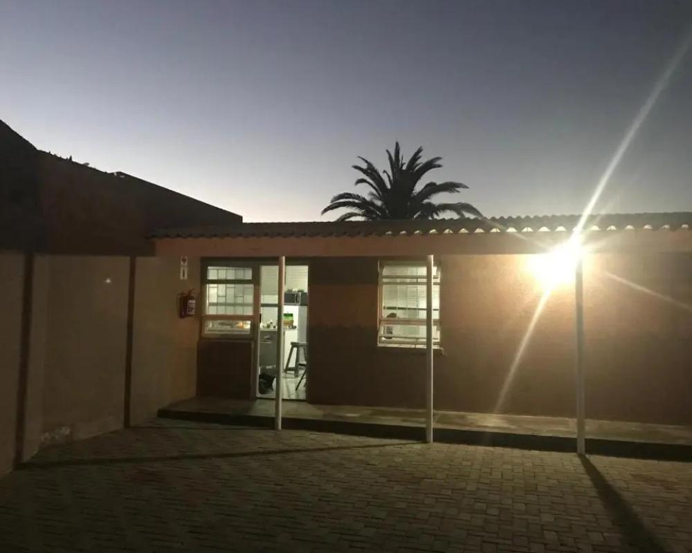 фото OceanLife Luderitz Accommodation