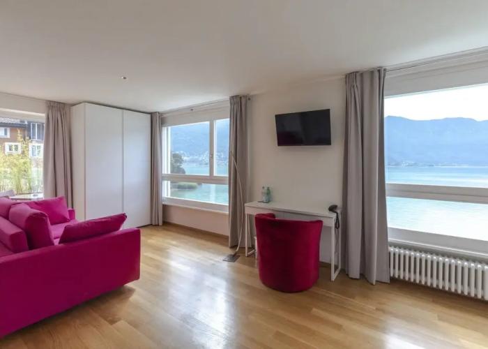 Lac Hotel
