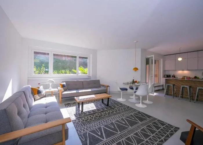 Apartment Coloratura