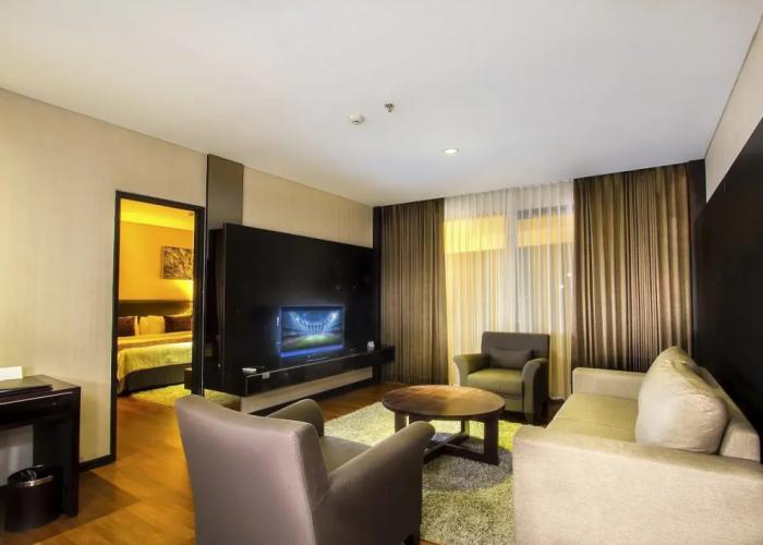 Estrella Hotel & Conference