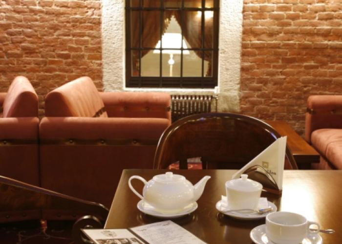 Citadel Inn Hotel & Resort
