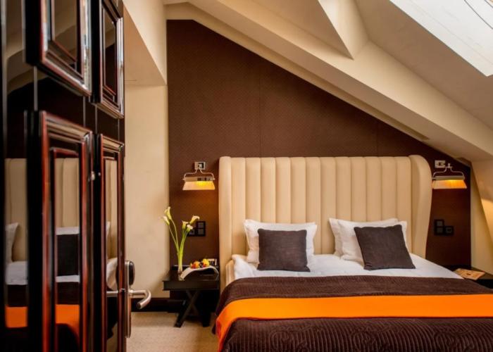 Astoria Hotel