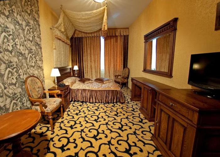 Kupava Deluxe Hotel