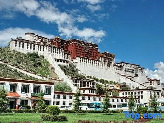 Lhasa Thangka Hotel