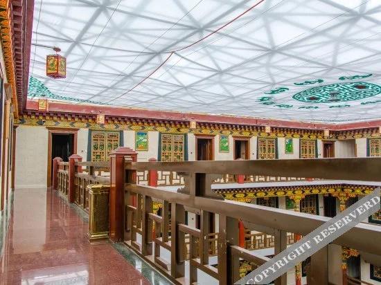 Zhaxi Quta Style Hotel