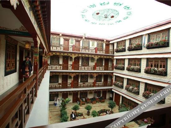 Zhaxi Quta Style Hotel