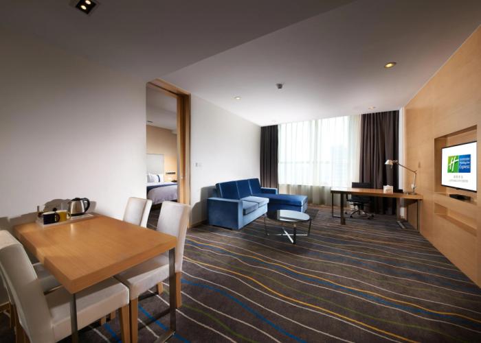 Holiday Inn Express Luoyang City Center by IHG